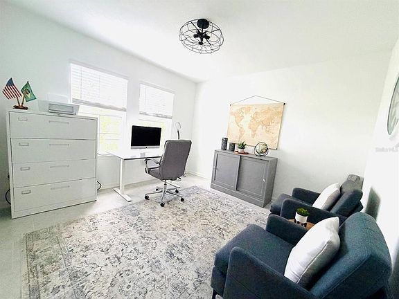 5th image of 4220 Bull St