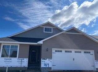 164 Huntington Dr, Iowa City, IA