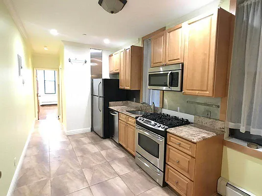 Rented by Mega Homes Realty INC | media 32