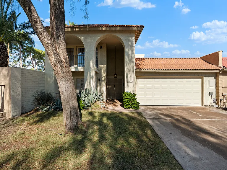 7802 E Mackenzie Dr — Photo 25