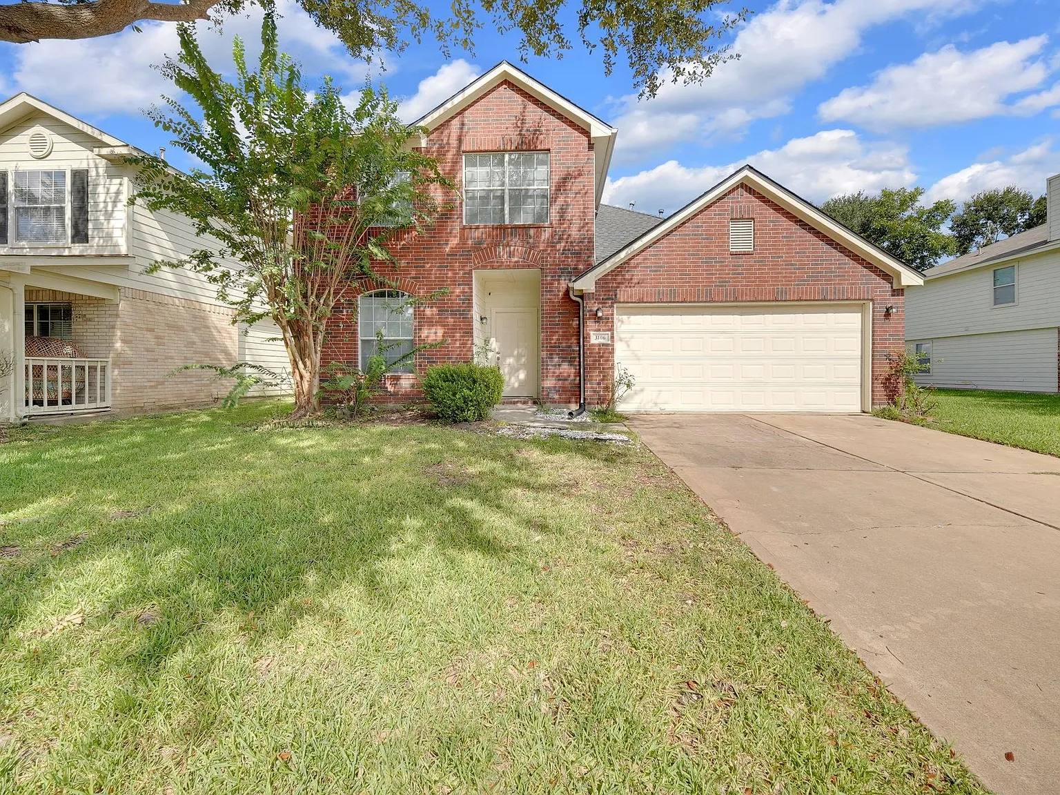 4 bed, 2.5 bath, 1859 sqft, $2,500 — Photo 1