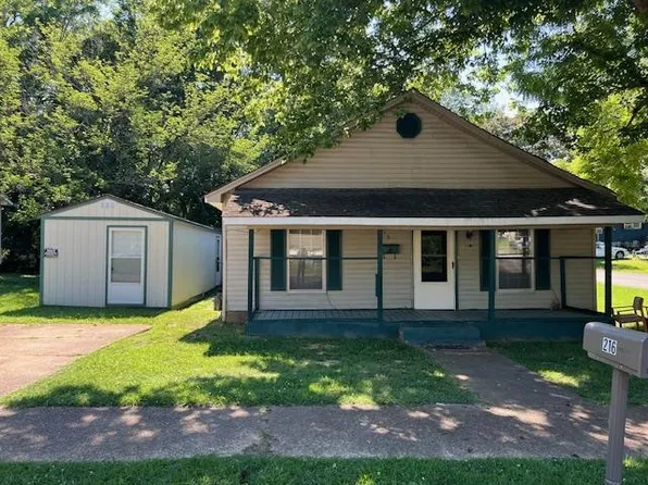 216 N 17th Ave, Humboldt, TN 38343