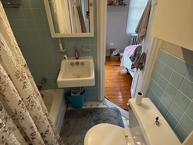 309 S 4th St #4 — Photo 6