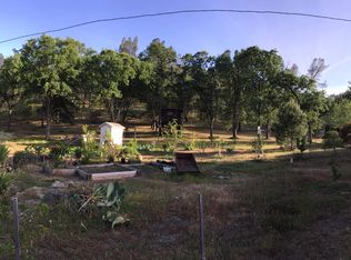 7482 White Oak Rd, Corning, CA 96021