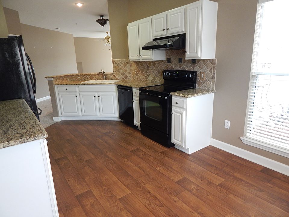 Kitchen view from dining 