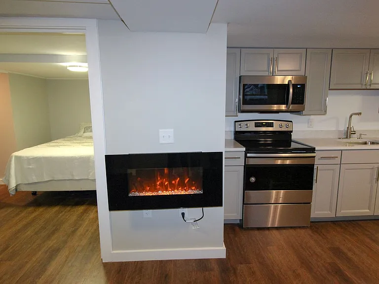 230 Bryant Ave — Photo 39