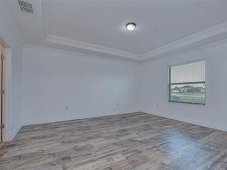 14326 Fissore Blvd — Photo 27