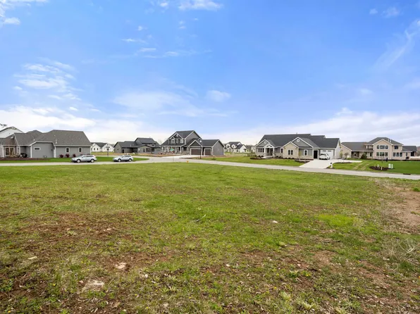 4301 N Sugar Maple Ln, Appleton, WI 54913