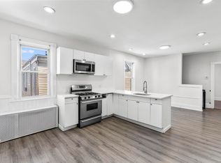 394 Gregory St #4, Bridgeport, CT 06604