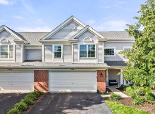 2316 Foxmoor Ln, Aurora, IL 60502