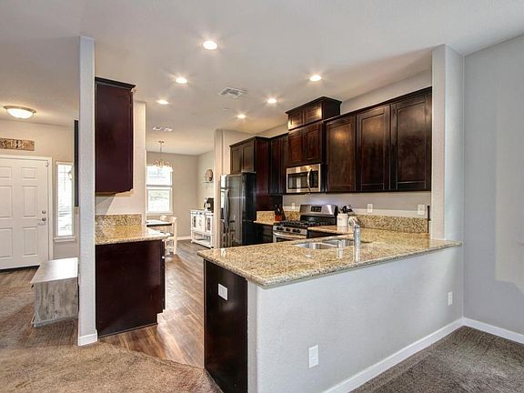 3rd image of 2094 River Rock Dr
