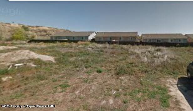 1st image of 668 Ponderosa Dr