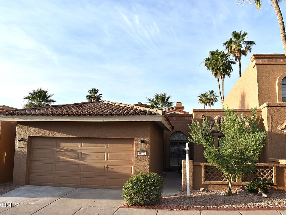 1st image of 1019 E DESERT COVE Avenue