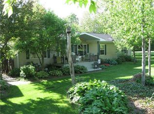 105 October Dr, Fenelton, PA 16034