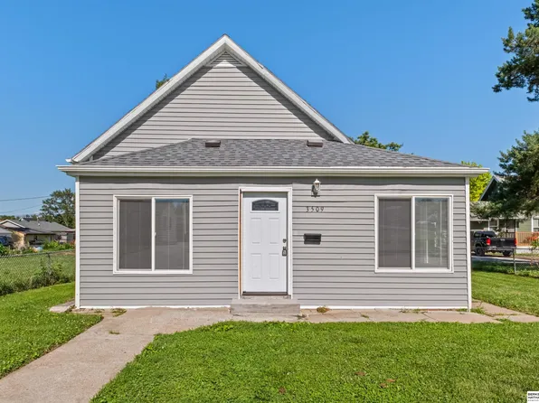 3509 N 29th St, Omaha, NE 68111