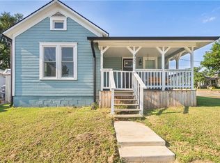 900 Walnut Ave, Osawatomie, KS 66064