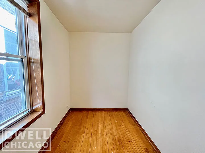 1620 W 38th St #2F — Photo 9