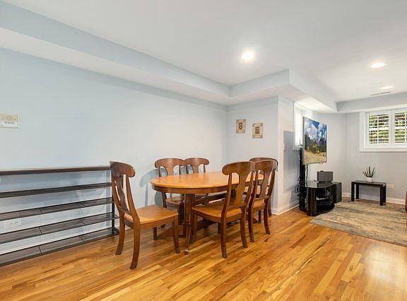 3rd image of 1244 W Albion Ave #Gw