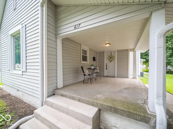 617 N Main St, Tipton, IN 46072