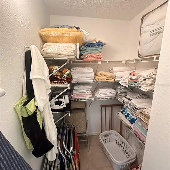 400 Island Way #206 — Photo 32