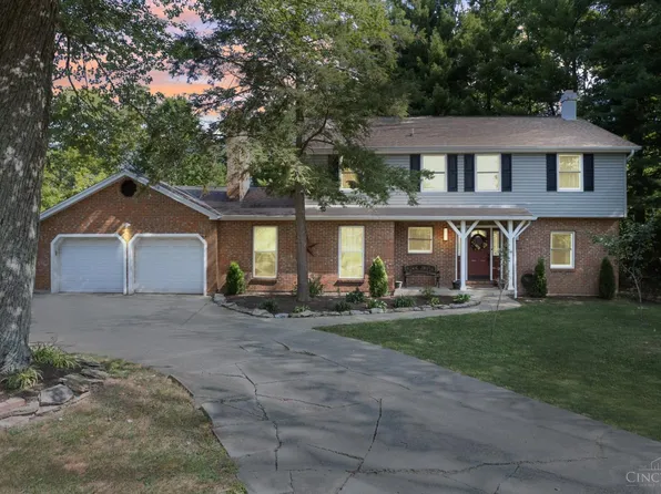2 Sleepy Hollow Ln, Cincinnati, OH 45244