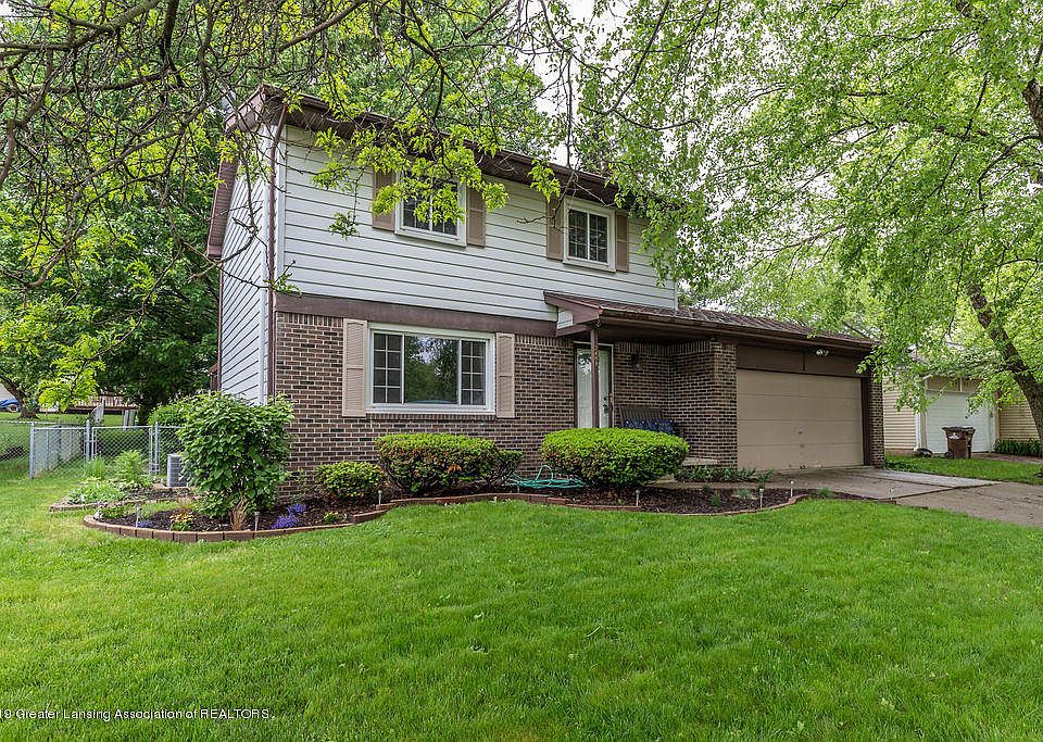1st image of 2401 Beacon Hill Dr