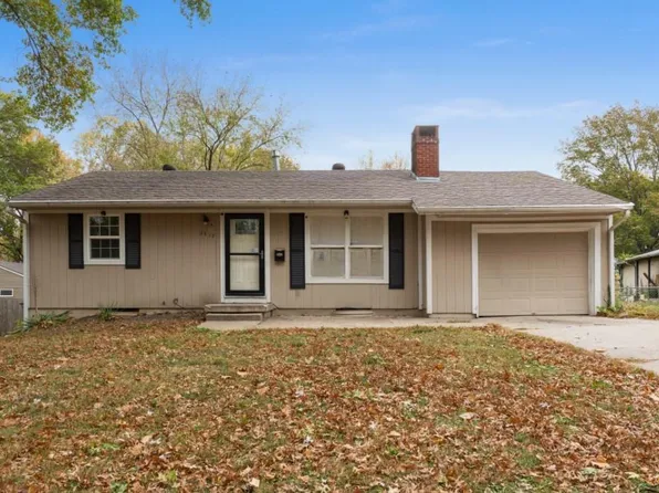 2517 S Crescent Ave, Independence, MO 64052