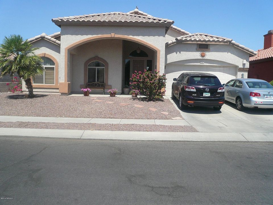 1st image of 8045 N Wildomar Dr