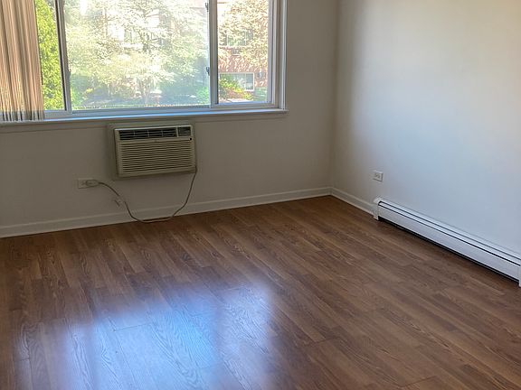 3rd image of 1304 S Sir Galahad Ln #1