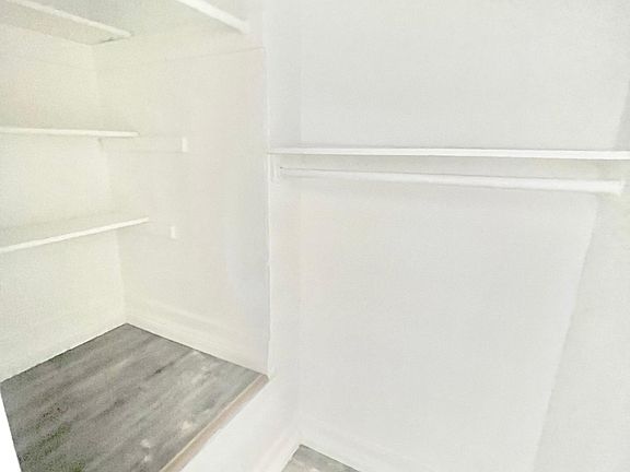 5th image of 16 Thornton Ave #102