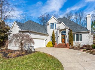 1140 Sheffield Pl, Lexington, KY 40509