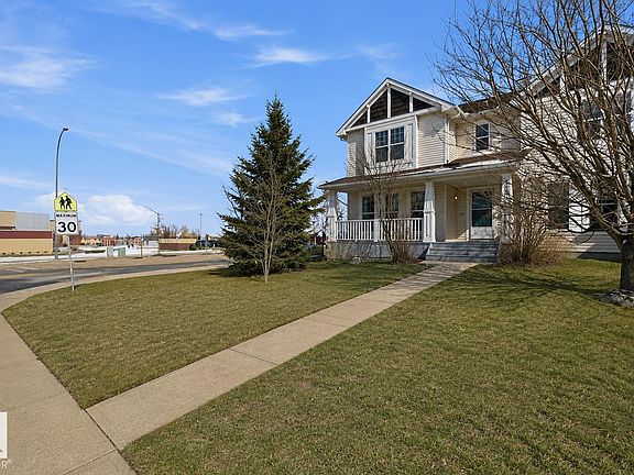 2nd image of 469 Cranberry Way