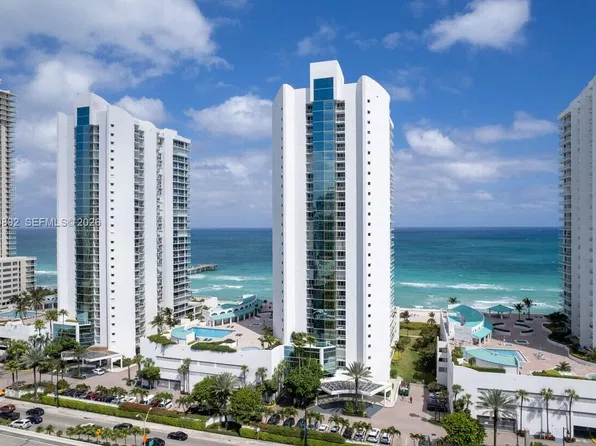 16485 Collins Ave, Sunny Isles Beach, FL