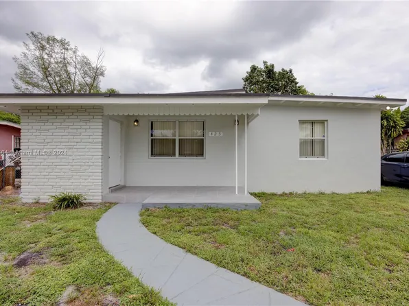 425 NW 133rd St, North Miami, FL 33168