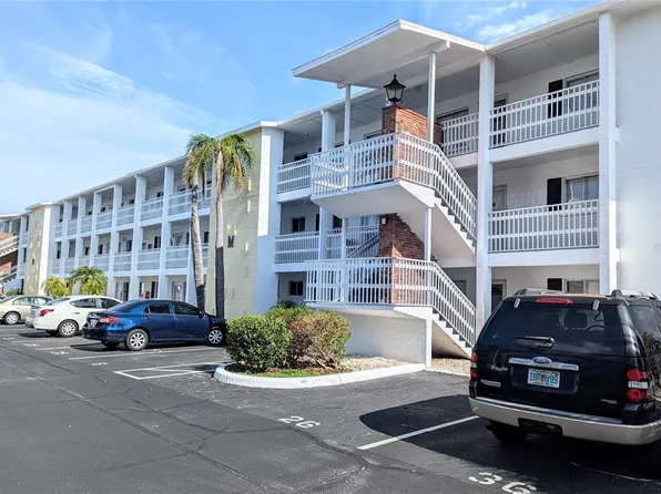 1595 Leisure Dr #M27, Bradenton, FL 34207