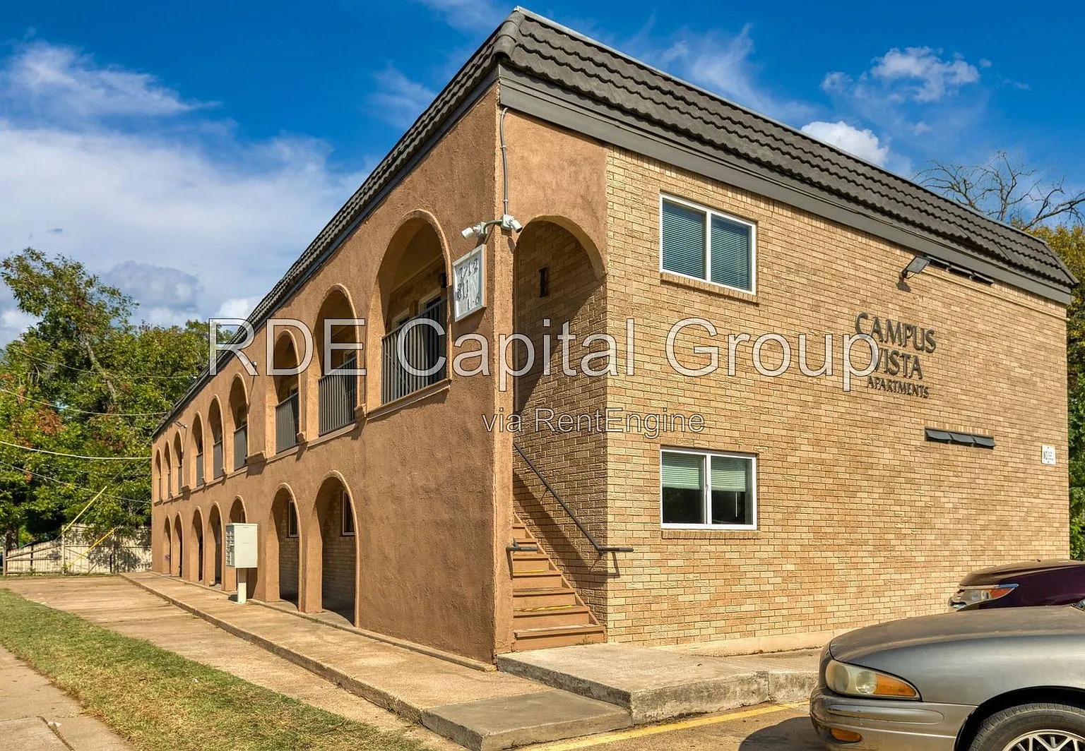 1 bed, 1.0 bath, 517 sqft, $725 — Photo 2