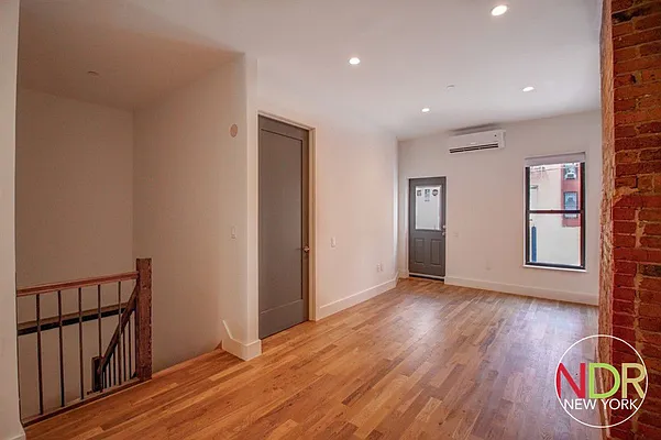 Rented by Next Door Realty NYC | media 27