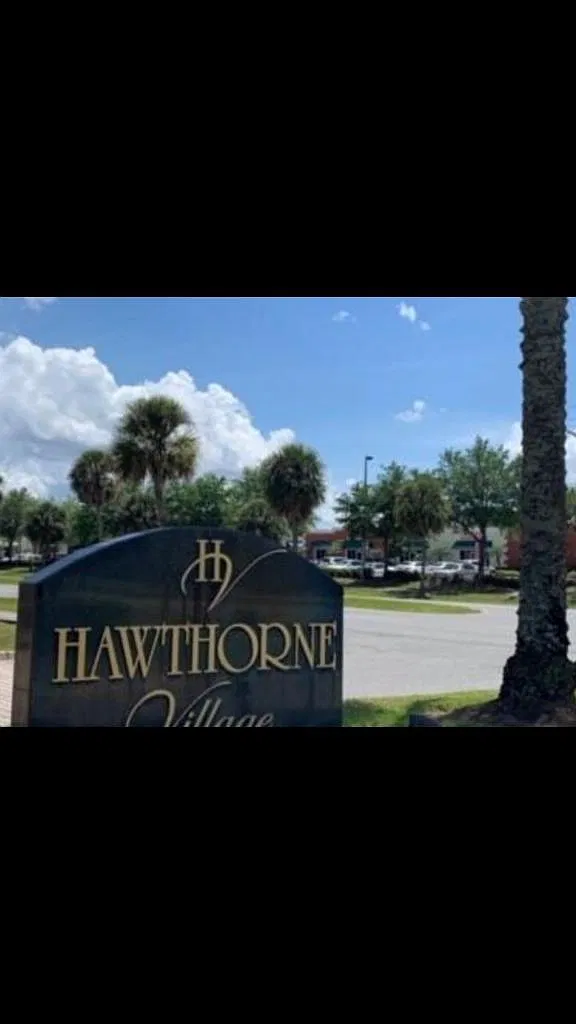 2 bed, 905 sqft, $1,400 — Photo 1