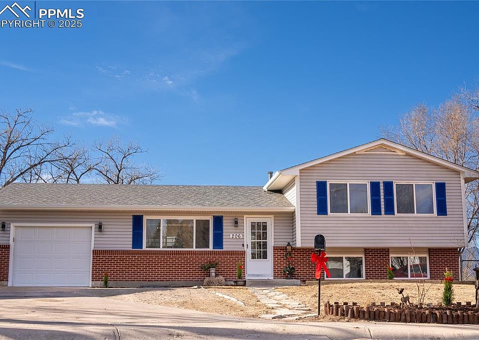 1st image of 206 Cielo Vista St