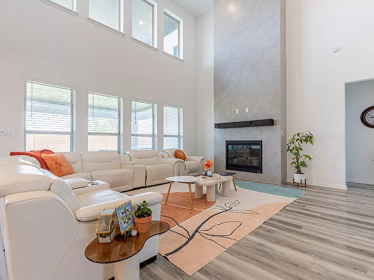 2332 Giona Pl — Photo 22