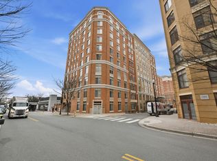 1205 Garfield St #401, Arlington, VA 22201