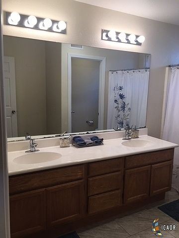 2nd image of 2311 Felipe Ave