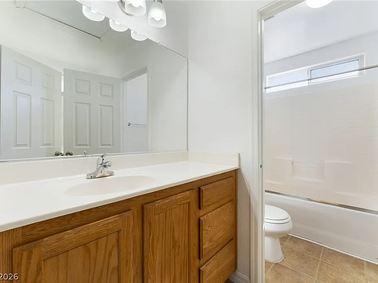 32 Rosa Rosales Ct — Photo 18