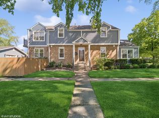 1614 S Fairview Ave, Park Ridge, IL 60068