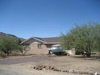 1st image of 44824 N 10th St