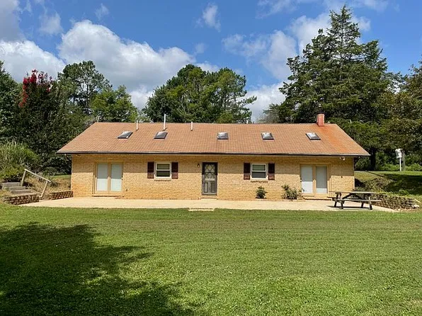 229 Eagle View Ln, Bumpass, VA 23024