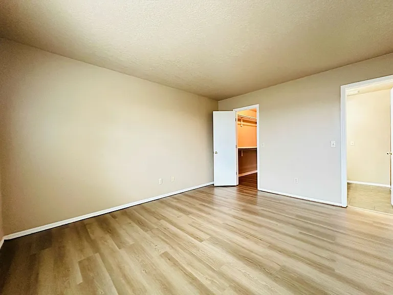3200 W Britton Rd #19 — Photo 22