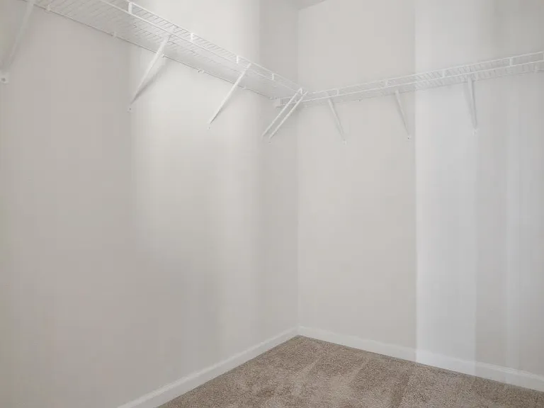 112 Paddington St — Photo 20
