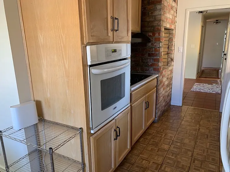 1014 Ticonderoga Dr — Photo 12
