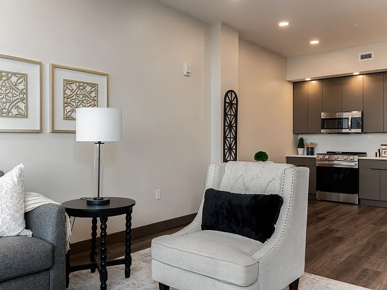 Liberty Tower Residences — Photo 39